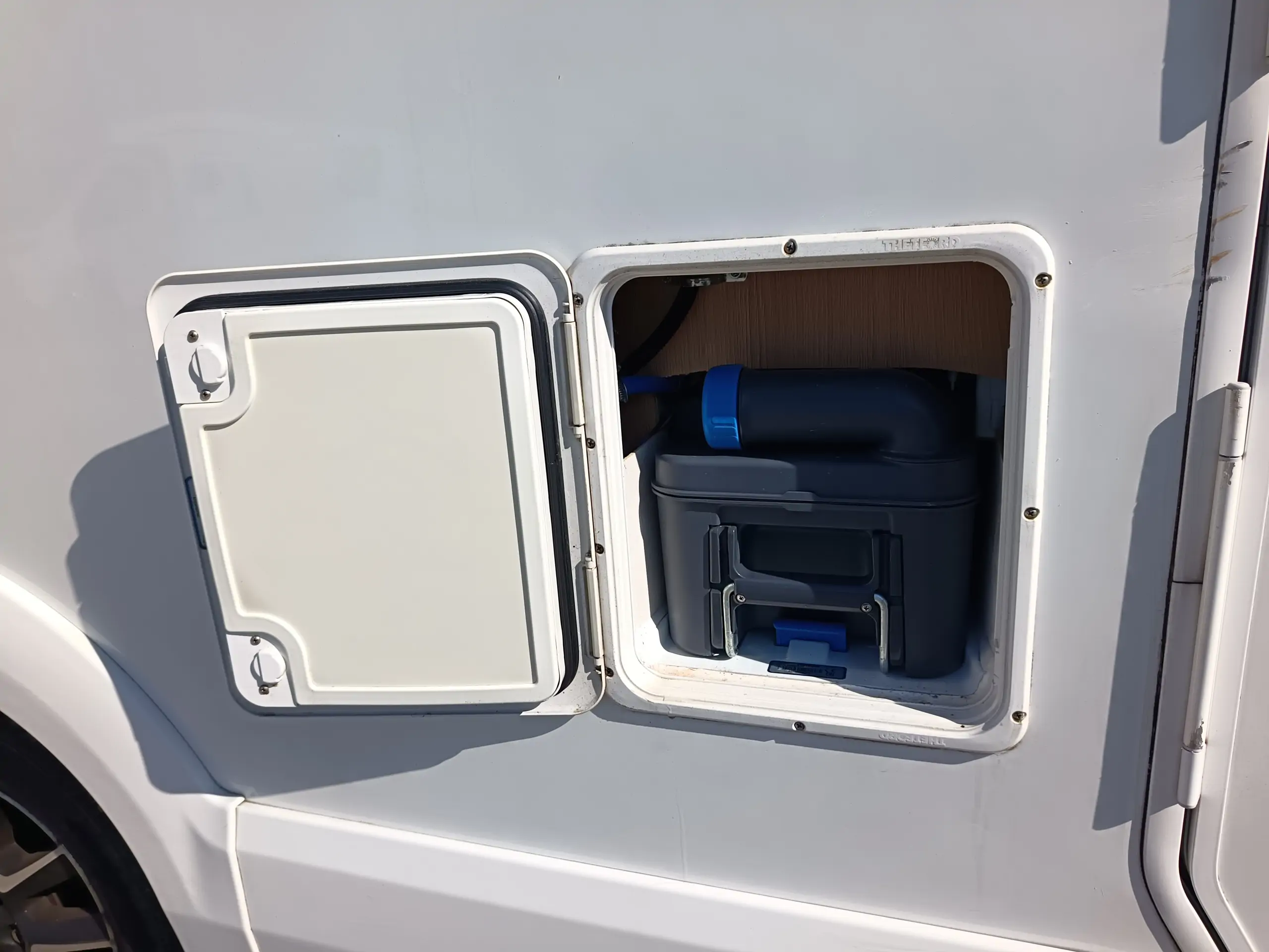 Image MC LOUIS MC4 322