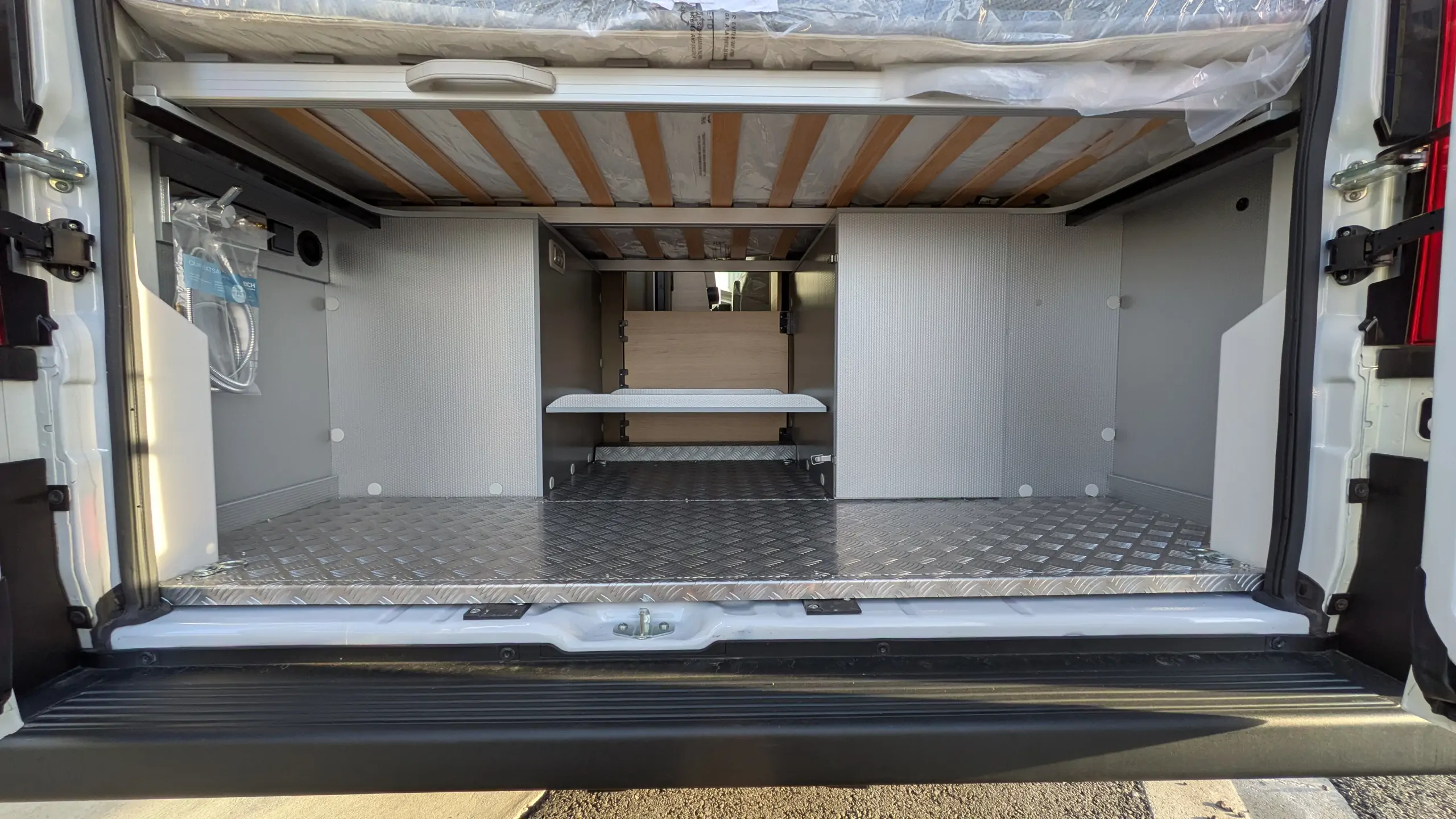 Image CAMPEREVE CAMPER VAN XL  