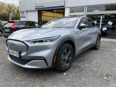 Voir le détail de l'offre de cette FORD Mustang Mach-E Extended Range 99kWh 294ch Premium Propulsion de 2022 en vente à partir de 67 900 € 