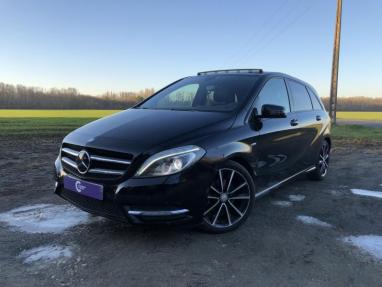 Voir le détail de l'offre de cette MERCEDES-BENZ Classe B 200 CDI Fascination 7G-DCT de 2012 en vente à partir de 15 990 € 