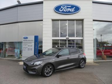 Voir le détail de l'offre de cette FORD Focus 1.0 EcoBoost 125ch ST-Line de 2021 en vente à partir de 221.39 €  / mois