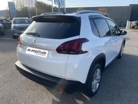 PEUGEOT 2008 1.2 PureTech 110ch E6.c Signature S&S 5cv à vendre à Besançon - Image n°5