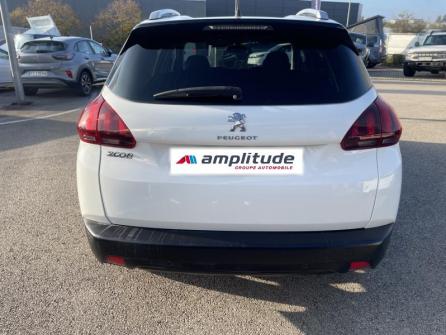 PEUGEOT 2008 1.2 PureTech 110ch E6.c Signature S&S 5cv à vendre à Besançon - Image n°6