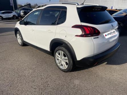 PEUGEOT 2008 1.2 PureTech 110ch E6.c Signature S&S 5cv à vendre à Besançon - Image n°7