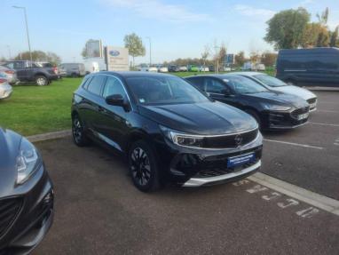 Voir le détail de l'offre de cette OPEL Grandland X 1.5 D 130ch Elegance Business BVA8 MY23 de 2022 en vente à partir de 275.79 €  / mois