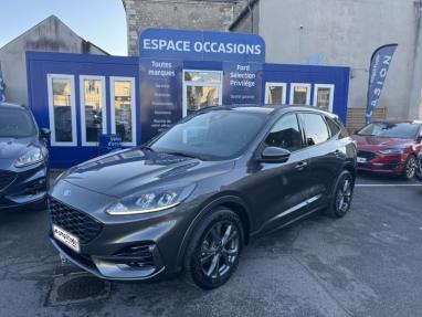 Voir le détail de l'offre de cette FORD Kuga 2.5 Duratec 190ch FHEV E85 ST-Line BVA de 2022 en vente à partir de 257.37 €  / mois