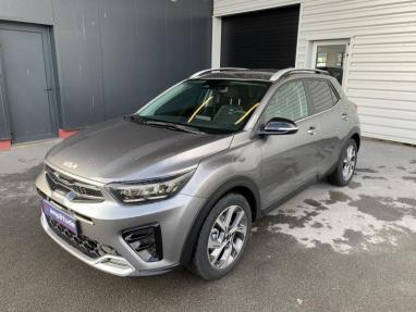 Voir le détail de l'offre de cette KIA Stonic 1.0 T-GDi 100ch GT Line DCT7 de 2024 en vente à partir de 24 990 € 