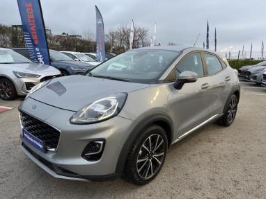 Voir le détail de l'offre de cette FORD Puma 1.0 EcoBoost 125ch mHEV Titanium 6cv de 2021 en vente à partir de 203.24 €  / mois