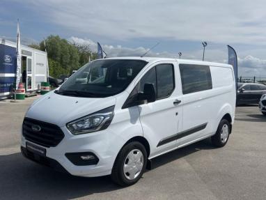 Voir le détail de l'offre de cette FORD Transit Custom Fg 320 L2H1 2.0 EcoBlue 130 Cabine Approfondie Trend Business 7cv de 2022 en vente à partir de 424.4 €  / mois