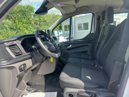 FORD Transit Custom Fg 320 L2H1 2.0 EcoBlue 130 Cabine Approfondie Trend Business 7cv à vendre à Dijon - Image n°10