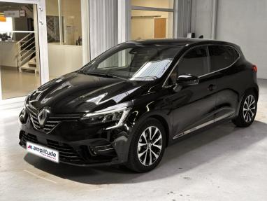 Voir le détail de l'offre de cette RENAULT Clio 1.6 E-Tech hybride 145ch Techno de 2022 en vente à partir de 170.23 € / mois