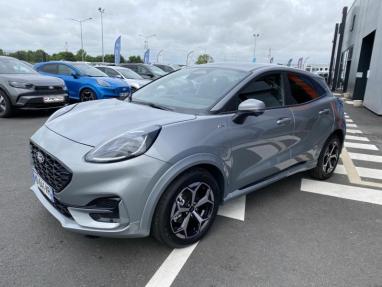 Voir le détail de l'offre de cette FORD Puma 1.0 EcoBoost Hybrid 125ch ST-Line S&S de 2025 en vente à partir de 24 499 € 