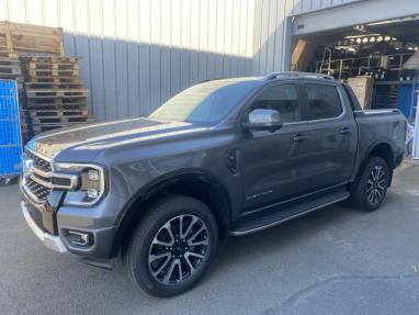 Voir le détail de l'offre de cette FORD Ranger 3.0 EcoBlue V6 240ch Stop&Start Double Cabine Platinum e-4WD BVA10 de 2025 en vente à partir de 61 999 € 