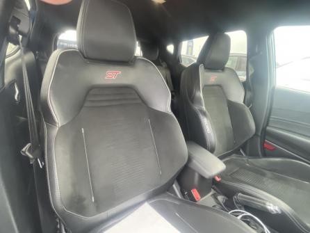 FORD Fiesta 1.5 EcoBoost 200ch Stop&Start ST-Plus 5p Euro6.2 à vendre à Troyes - Image n°11