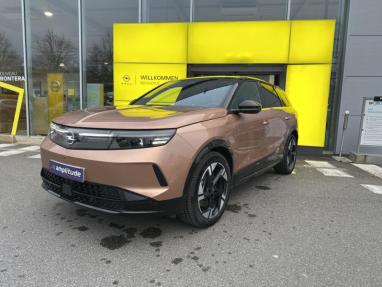 Voir le détail de l'offre de cette OPEL Grandland X Electric 213ch Batterie GS de 2024 en vente à partir de 45 799 €