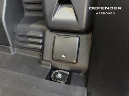 LAND-ROVER Defender 90 3.0 D200 Hard Top S à vendre à Troyes - Image n°11